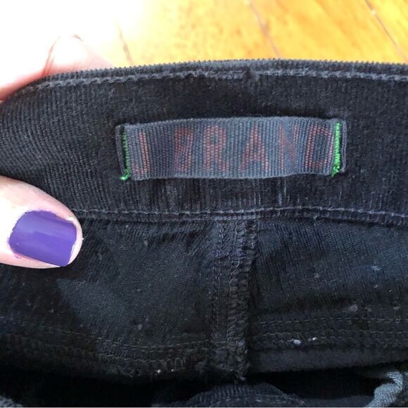 J Brand Women’s Black Corduroy Boot Cut Jeans Size 27 - Picture 10 of 13